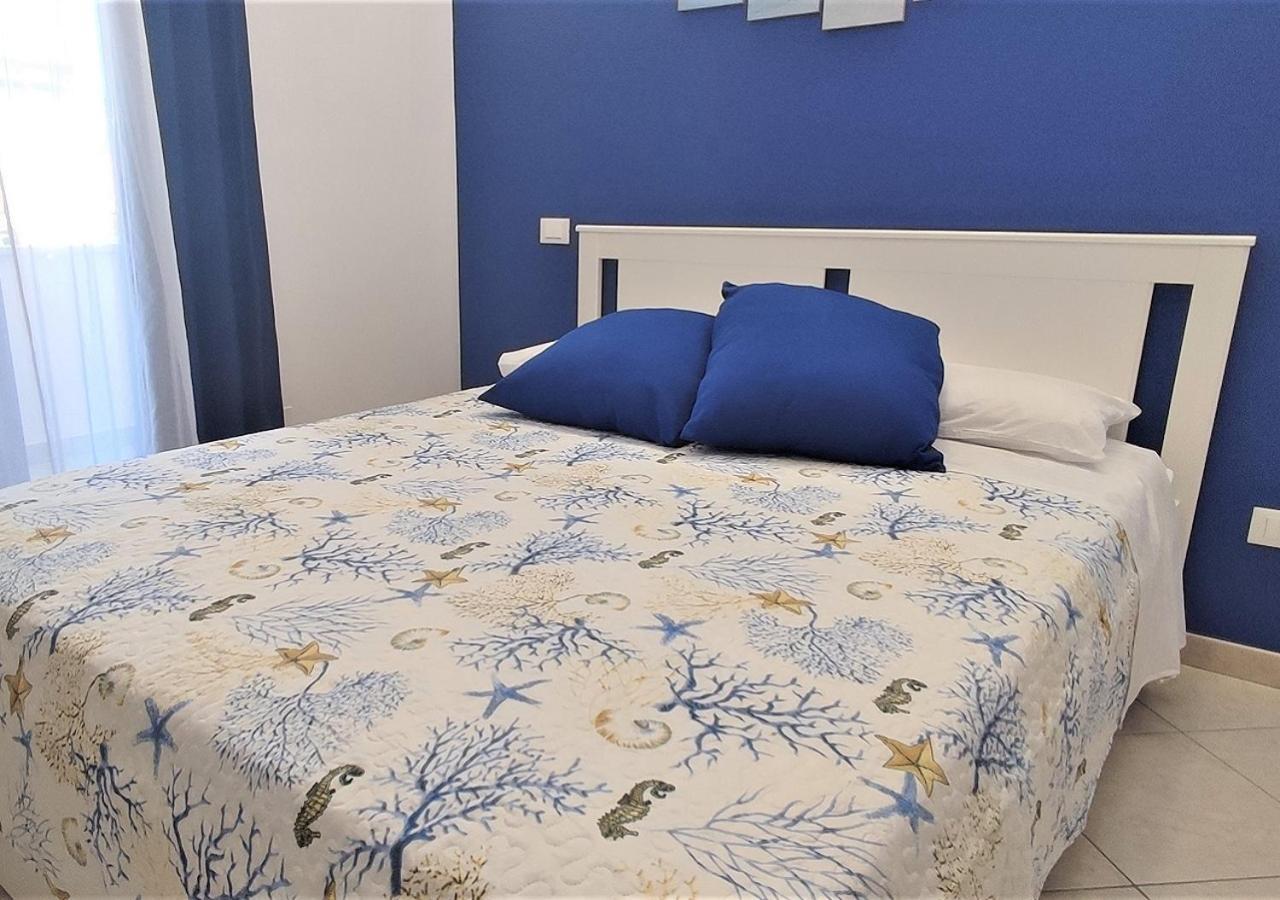 B&B Di Girolamo Lido Di Fondi Exterior photo