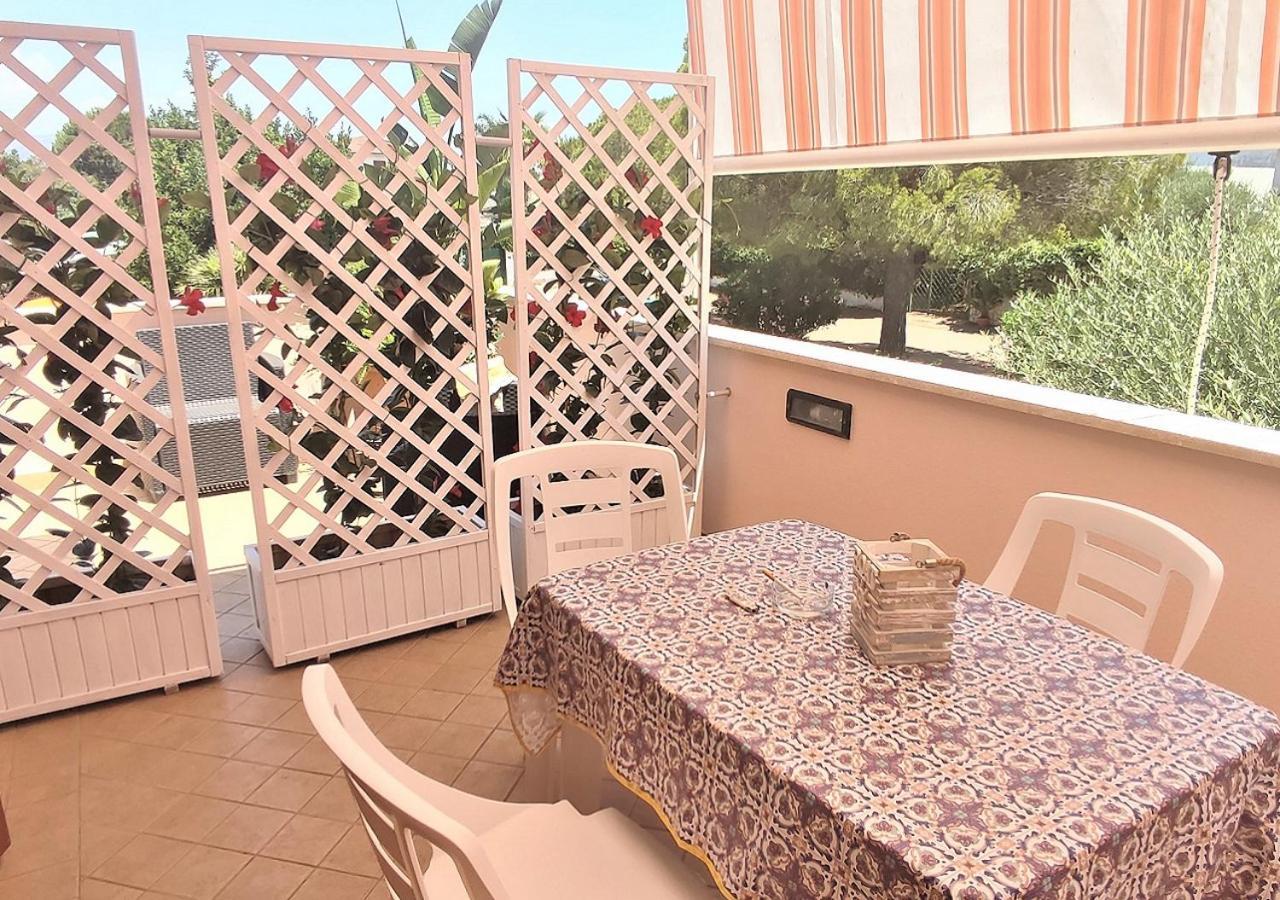 B&B Di Girolamo Lido Di Fondi Exterior photo
